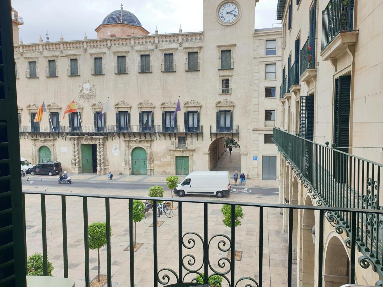 Old Center Inn Alicante, Alicante